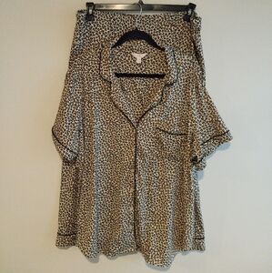 Secret Treaures Leopard Print Cropped Pajama Set NWOT